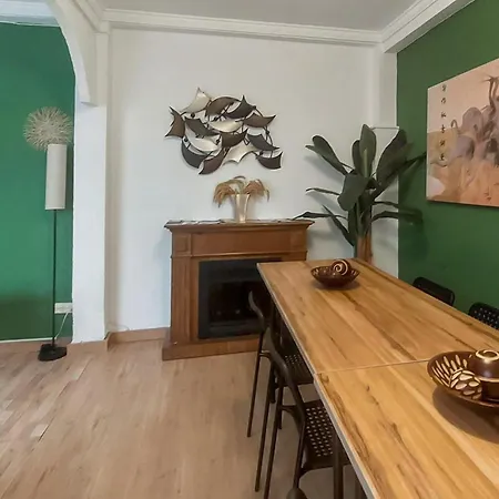 Luxurious In With Wifi Holiday home